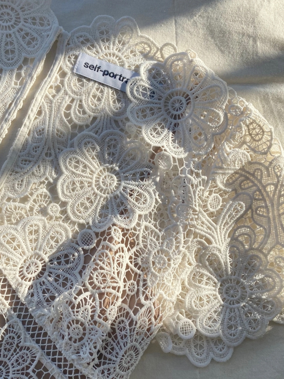 IVORY FLORAL GUIPURE MIDI DRESS - JADE Jakarta IVORY FLORAL GUIPURE MIDI DRESS - JADE Jakarta